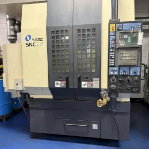 Makino SNC64 CNC Vertical Machining Center - Year 2001
