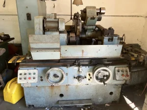 Tarnow 1722 Universal ID/OD Cylindrical Grinder – Year 1989