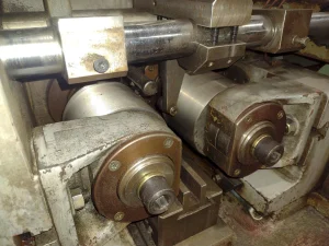 NISSEI FA16 Thread Rolling Machine 2 Die Maximum Rolling Capacity 16 Ton