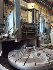 DÖRRIES SD 300 Vertical Lathe Max Swing Diameter 2300mm Chuck 78 inch – Year 1975