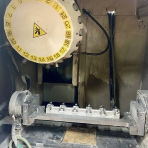 FANUC ROBODRILL D21LIB5 + DDR-T CNC Tapping Center 4th axis digital rotary table with tailstock - Year 2017