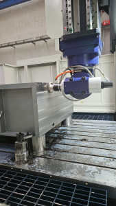 FOUR STAR FD 2132+5F CNC 5-Axis Double Column Bridge Type Vertical Machining Center – Year 2024