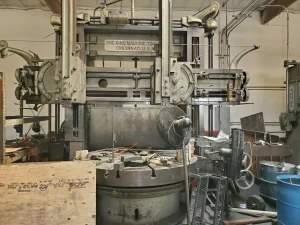 King Machine Tool Cincinnati Vertical Turret Lathe VTL 84 Inch