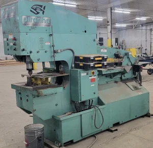PIRANHA PII-140 Hydraulic Ironworker 140 Ton Punch Notch Shear Angle Including Punches