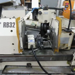 Mitsubishi RB32-B50A CNC Angular Cylindrical Grinder – Year 1989