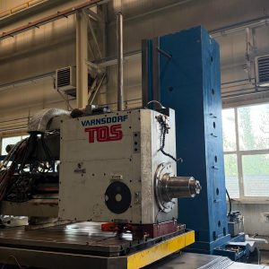 TOS Varnsdorf WHN 13.8B CNC 6-Axis Table Type Boring Machine 3.5 Meters - Year 1987